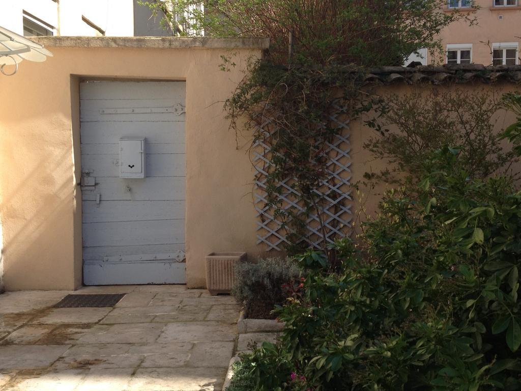 Apartamento Le Jardin Croix Roussien Lyon Exterior foto