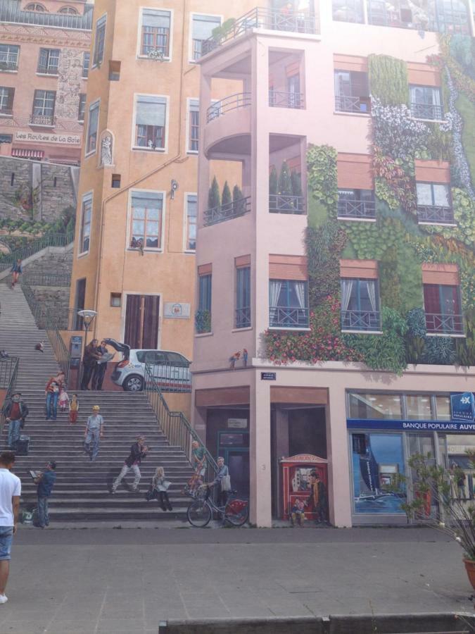 Apartamento Le Jardin Croix Roussien Lyon Exterior foto